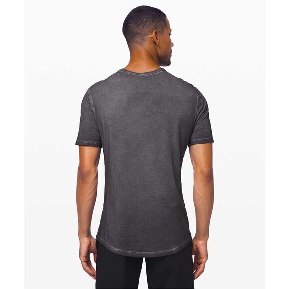✨Lululemon 5 Year Basic Mens Tee Sun Wash✨ - Picture 4 of 8
